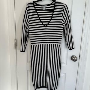 H&M Bodycon style dress. perfect for cocktail parties, brunch or work!!